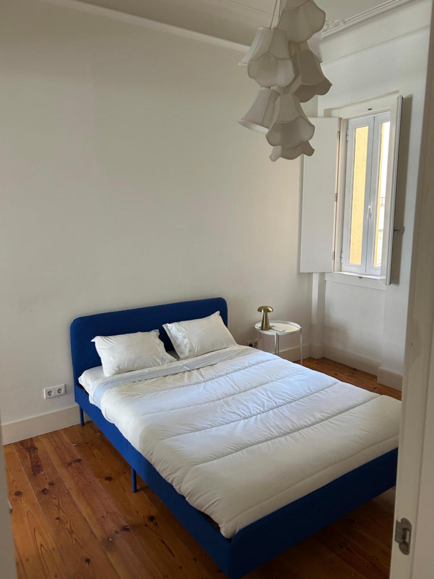 Appartement With Terrace 5 Minutes From Marques De Pombal Lisboa